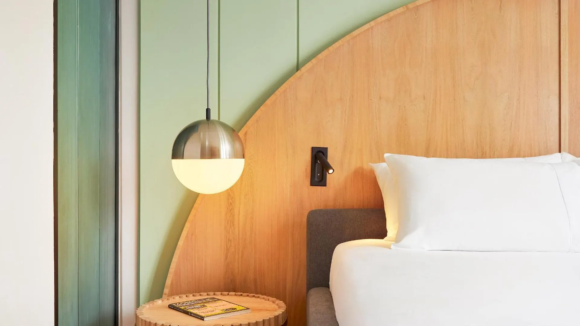 Wellcomm Spa & Hotel Medellin